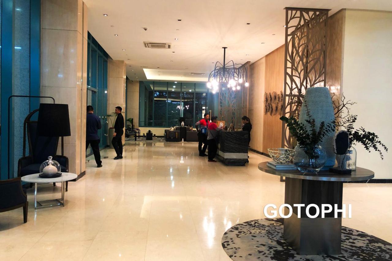 One Uptown Residence Taguig Exterior foto