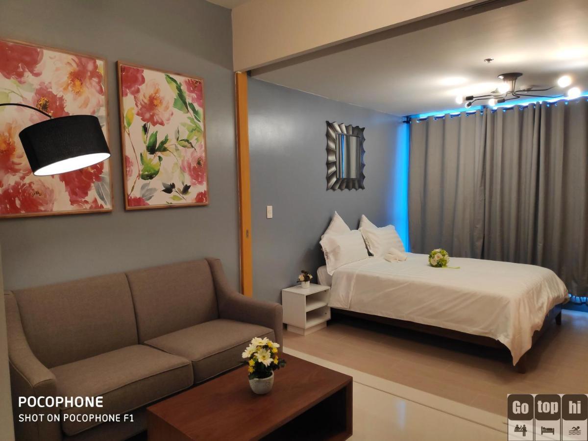 One Uptown Residence Taguig Exterior foto