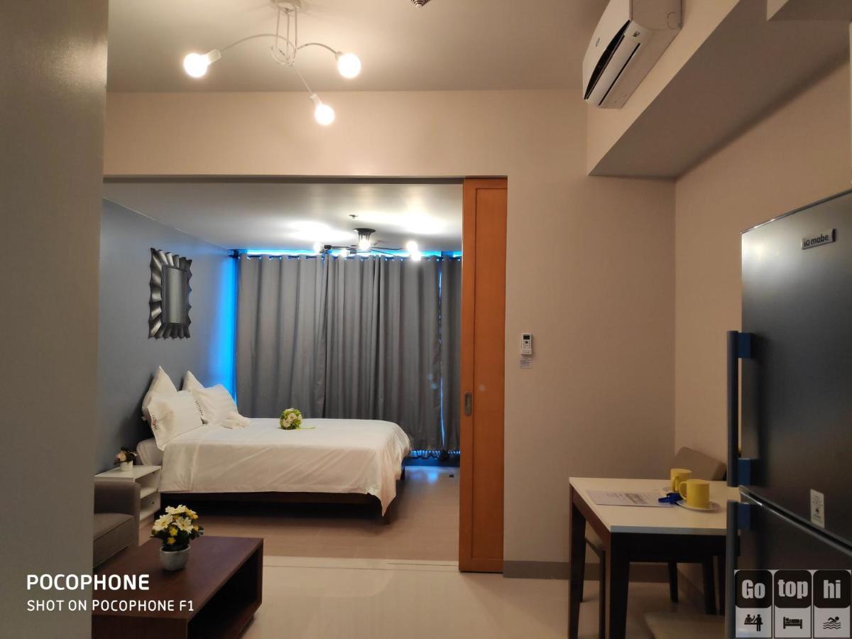 One Uptown Residence Taguig Exterior foto